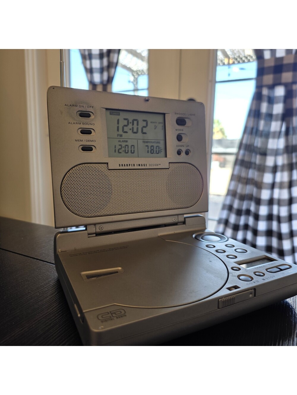 Sharper Image CD Radio Alarm Clock Sound Soother SI735 Tested Working VGC